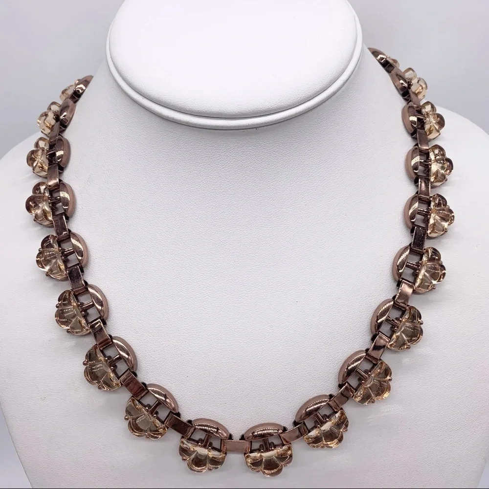 Stella & Dot Fleur Rose Gold Necklace